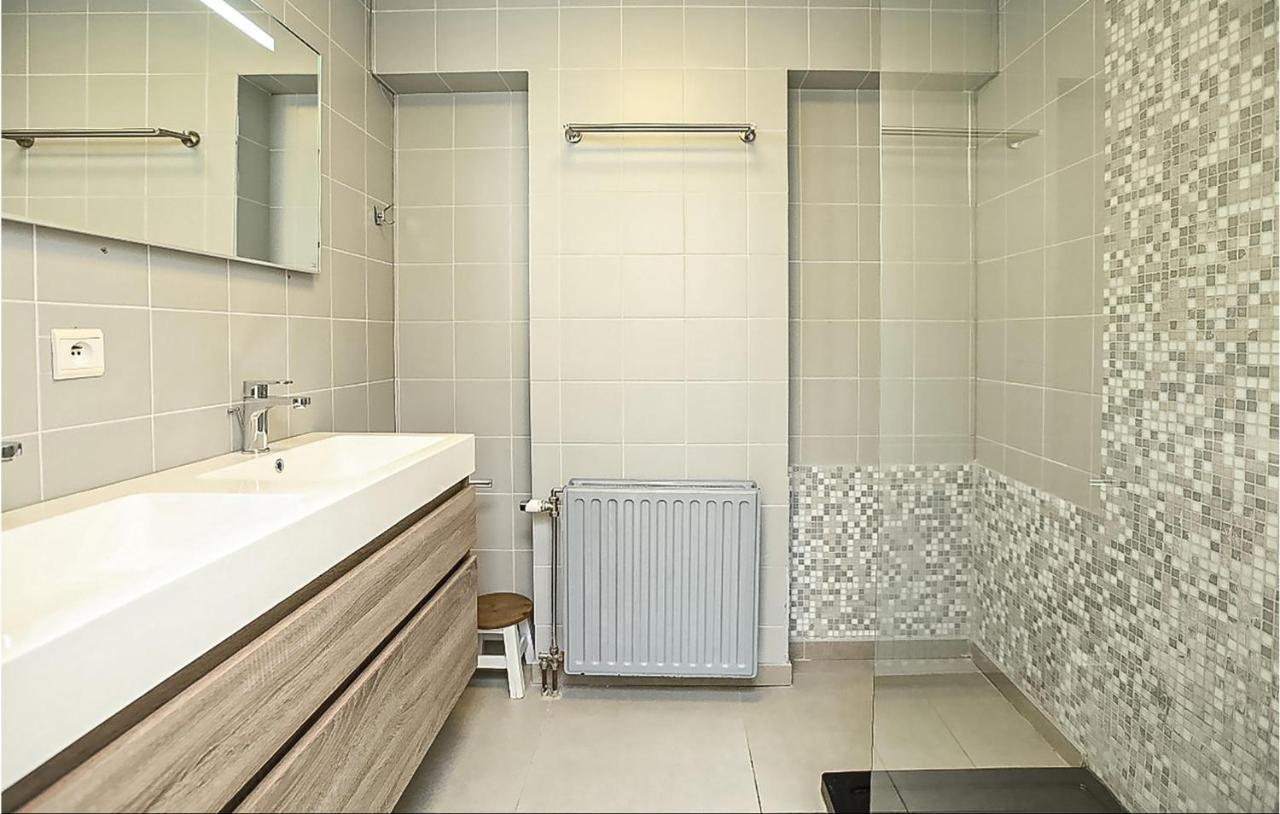 Amazing Apartment In Oostende With House Sea View מראה חיצוני תמונה
